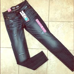 Denizen from Levi low Rise Jegging